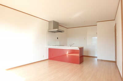 【居間・リビング】 | ベルシンフォニー | 同物件別号室参照