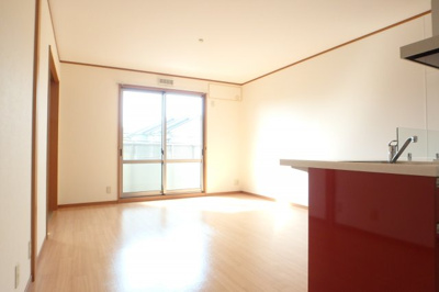 【居間・リビング】 | ベルシンフォニー | 同物件別号室参照