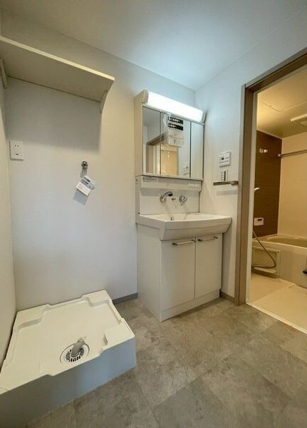 ＡＬＩＶＩＡ神沢の洗面所