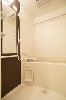 リブリ・FERIO Ⅰの浴室