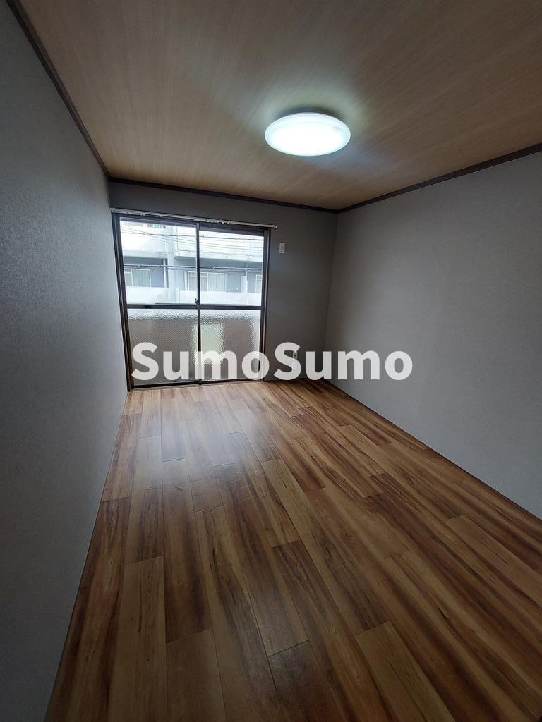 パレーシャル武庫之荘の居間・リビング