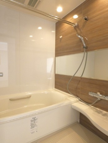 Ｗｉｓｔｅｒｉａ　Ｎｉｓｈｉａｒａｉの浴室