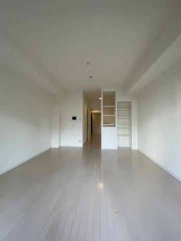 ディー・ウイングタワーの居間・リビング