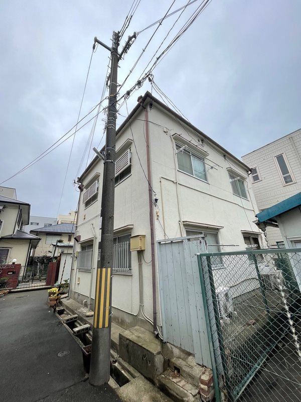 ハイツ八坂の外観