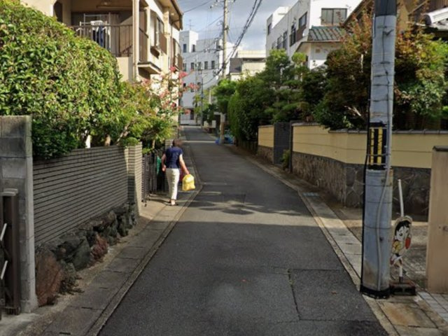 【前面道路含む現地写真】 | 山科区御陵鴨戸町　中古戸建