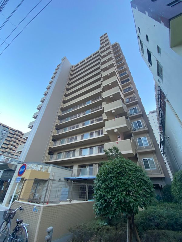 ダイアパレス三宮エスタシオの外観