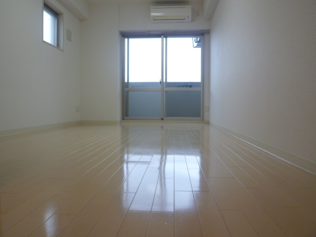 ダイドーメゾン神戸元町の寝室