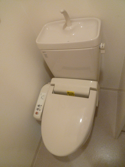 ダイドーメゾン神戸元町のトイレ