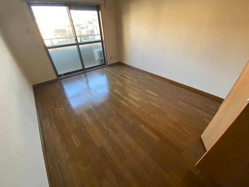 ちずるマンションの居間・リビング