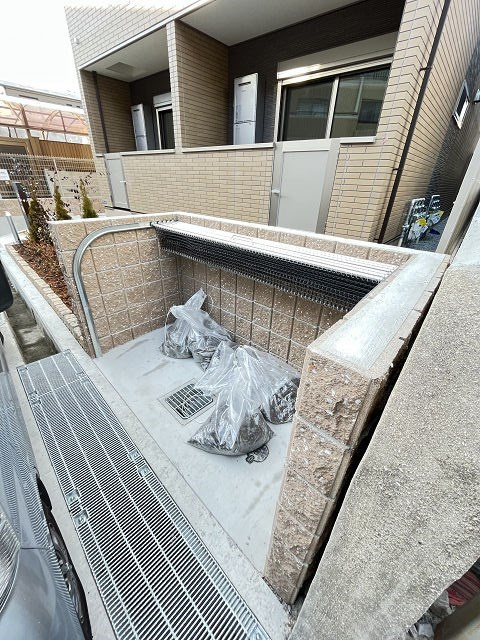 ハイツ　ユベーレンの外観