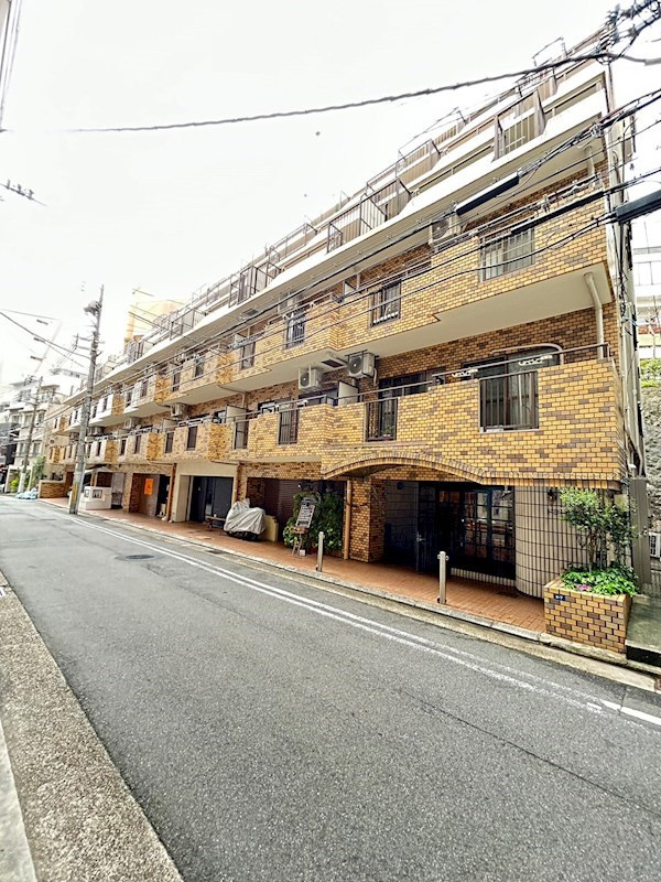ドミール北野の外観