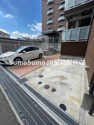ハビテ塚口の駐車場|駐車場完備です