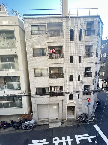 ネスト割塚の展望