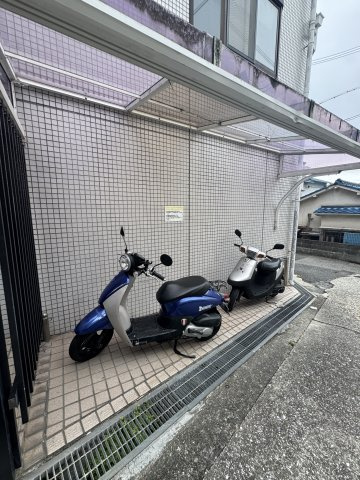 ハイツフォーシーズンの外観
