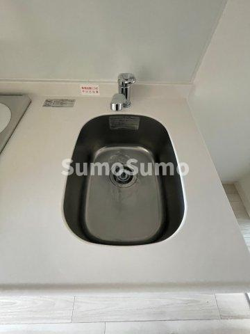 ファーストフィオーレ神戸湊町のキッチン|お料理しやすいキッチンです