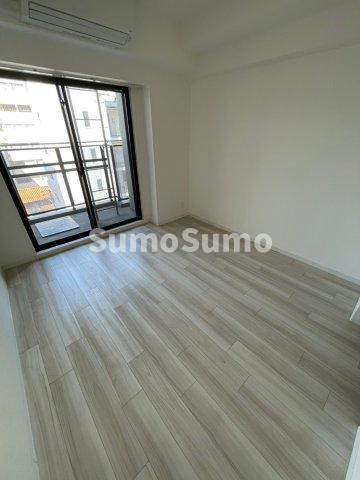 ファーストフィオーレ神戸湊町の寝室|ゆとりの広さです