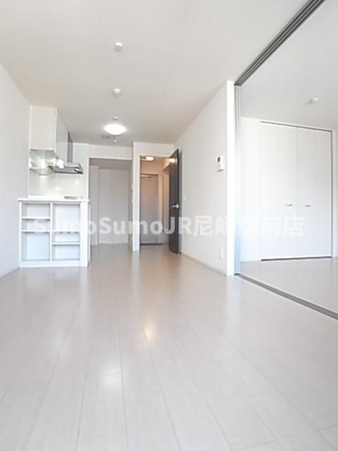 ナイスコートⅡの居間・リビング|おしゃれなリビングです