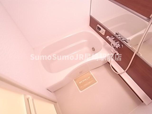 ナイスコートⅡの浴室|日々の暮らしに欠かせないお風呂です