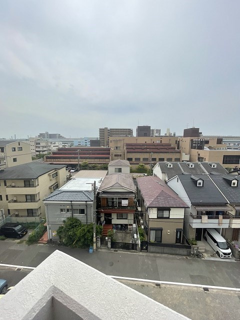 ビバス・ジーエイトの展望