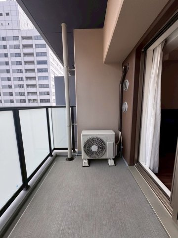 パークアクシス大阪新町のバルコニー