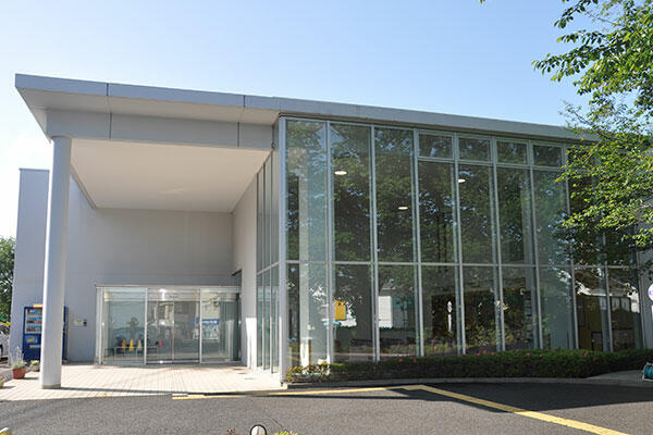 アザーレ・パッシオ読売ランド前のエントランス