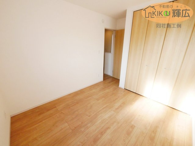 【洋室】 | 加古川市西神吉町岸（全4棟）3号棟 | 同社施工例です。