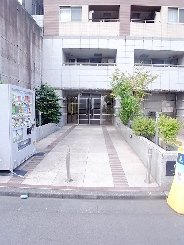 パレステュディオ渋谷STATIONFRONTのエントランス