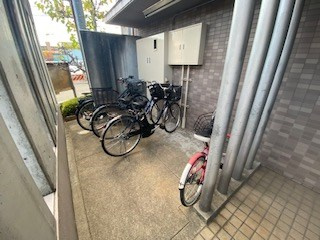 ピースフル本山の外観