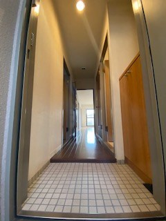 ピースフル本山の玄関
