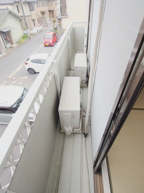 ルミエール石堂のバルコニー