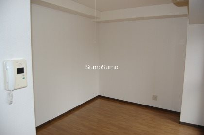 ドミール堺筋本町の寝室