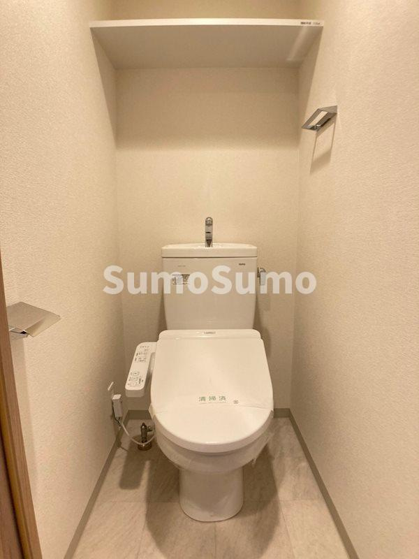 ファステート難波WESTディオンのトイレ|コンパクトで使いやすいトイレです