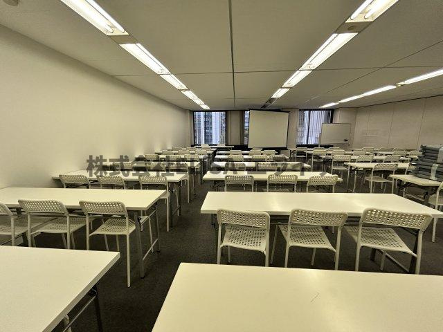 第２秋山ビルディング　7F-2のバルコニー