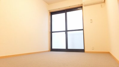 レオパレスカルナックの寝室