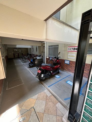 ミスターK北武庫之荘のロビー