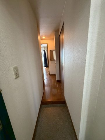 ブロスコート住吉の玄関