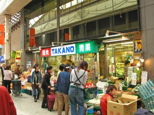 THE　APARTMENT【ジ・アパートメント】の周辺