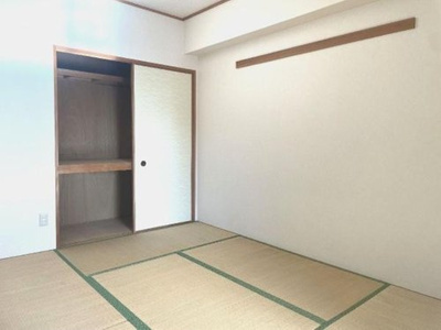 【和室】 | ビッグ・ヴァン湘南台参番館 | 柔らかい畳が心地よい和室