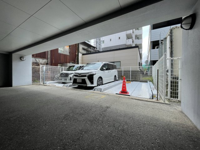 【駐車場】 | リファレンス天神南