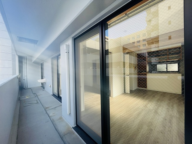 【バルコニー】 | リファレンス天神南