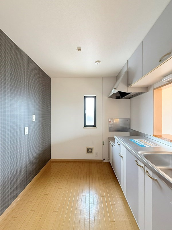 リジョイスタウンＢ