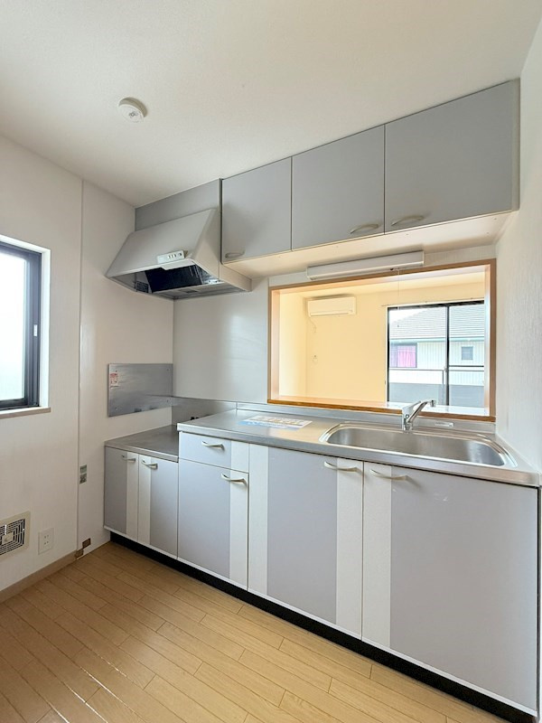 リジョイスタウンＢ