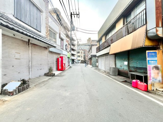 杉並区高井戸東2丁目　新築戸建の前面道路含む現地写真|7月完成予定！
2026.02.02撮影

現地ご見学希望・資料請求などお気軽にお問い合わせ下さい！
03-5990-5201