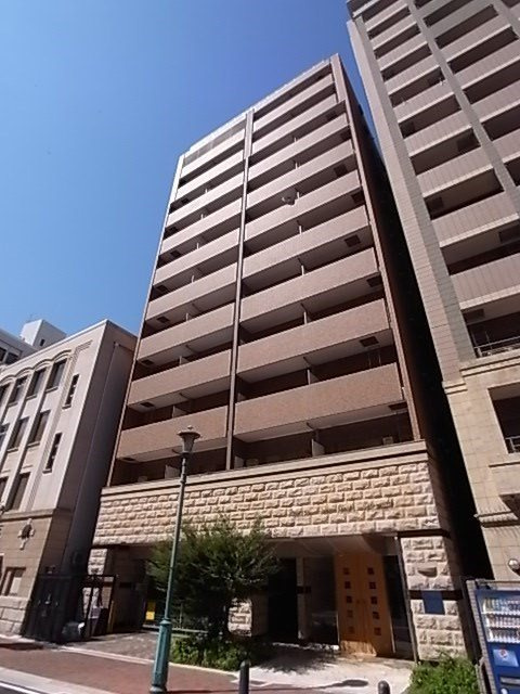 プレサンス神戸みなと元町の外観