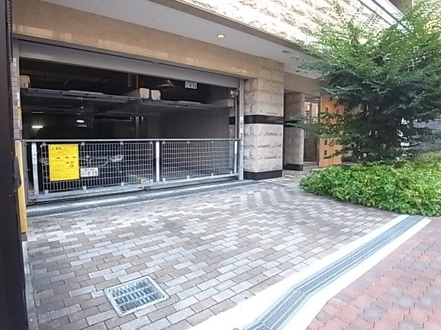 プレサンス神戸みなと元町の外観