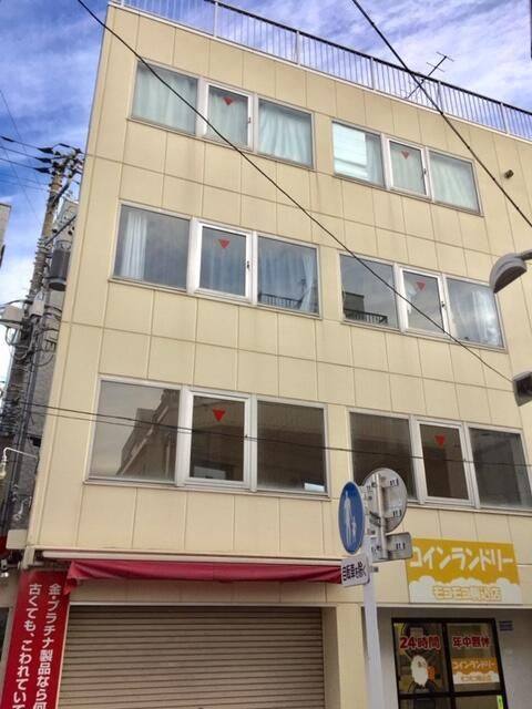 スガヤビルの外観