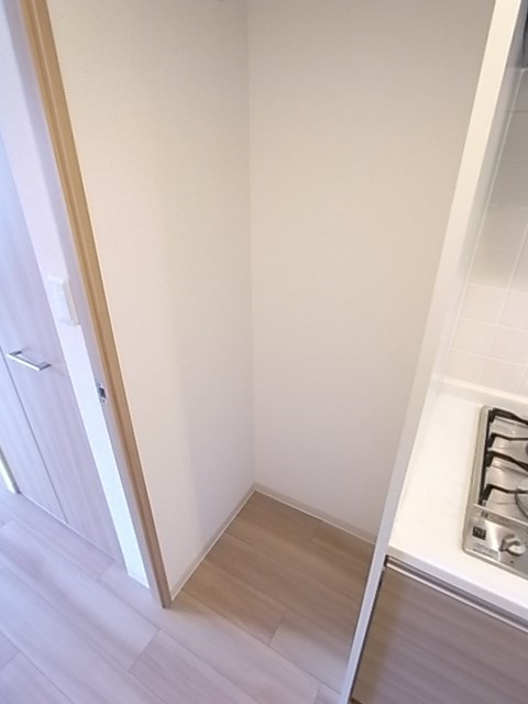 プレサンスみなと元町駅前のその他