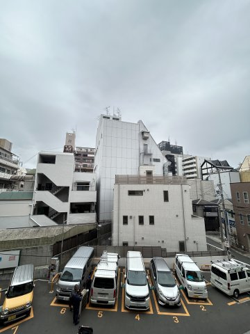 メゾン・ドュウの展望