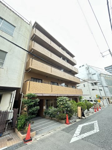メゾン・ドュウの外観