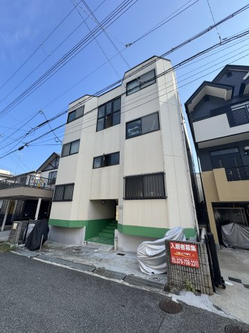 ベルメゾンの外観